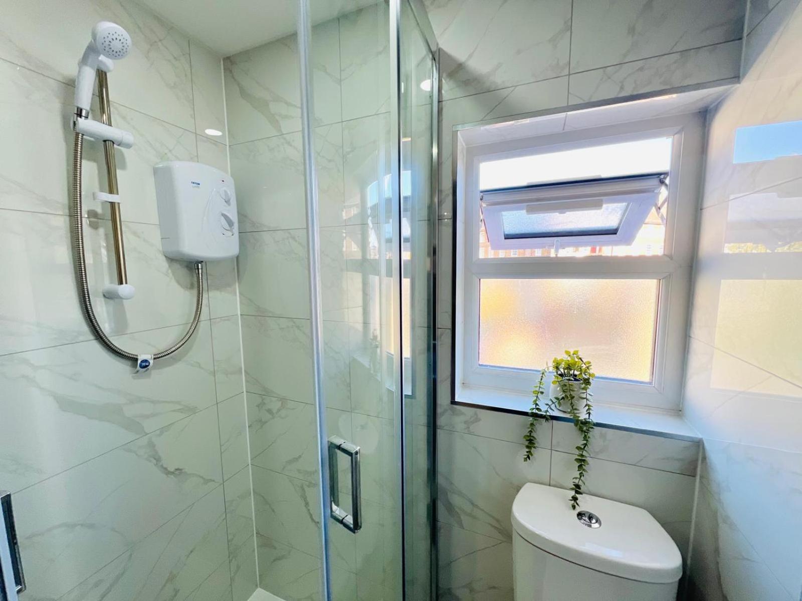 Luxury Flats In London, Ideal For Tourists Appartement *